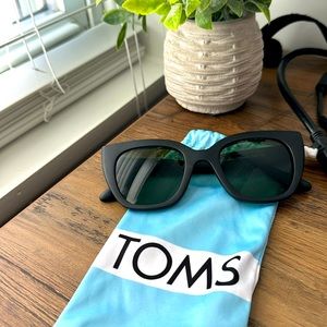 TOMS sunglasses